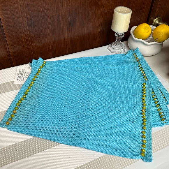 Celebrating Home woven paper and wood beads kitchen placemats - Picture 13 of 13